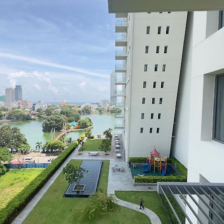 Altair Colombo - View, Location, Ultra Luxury! Apartment Luaran gambar