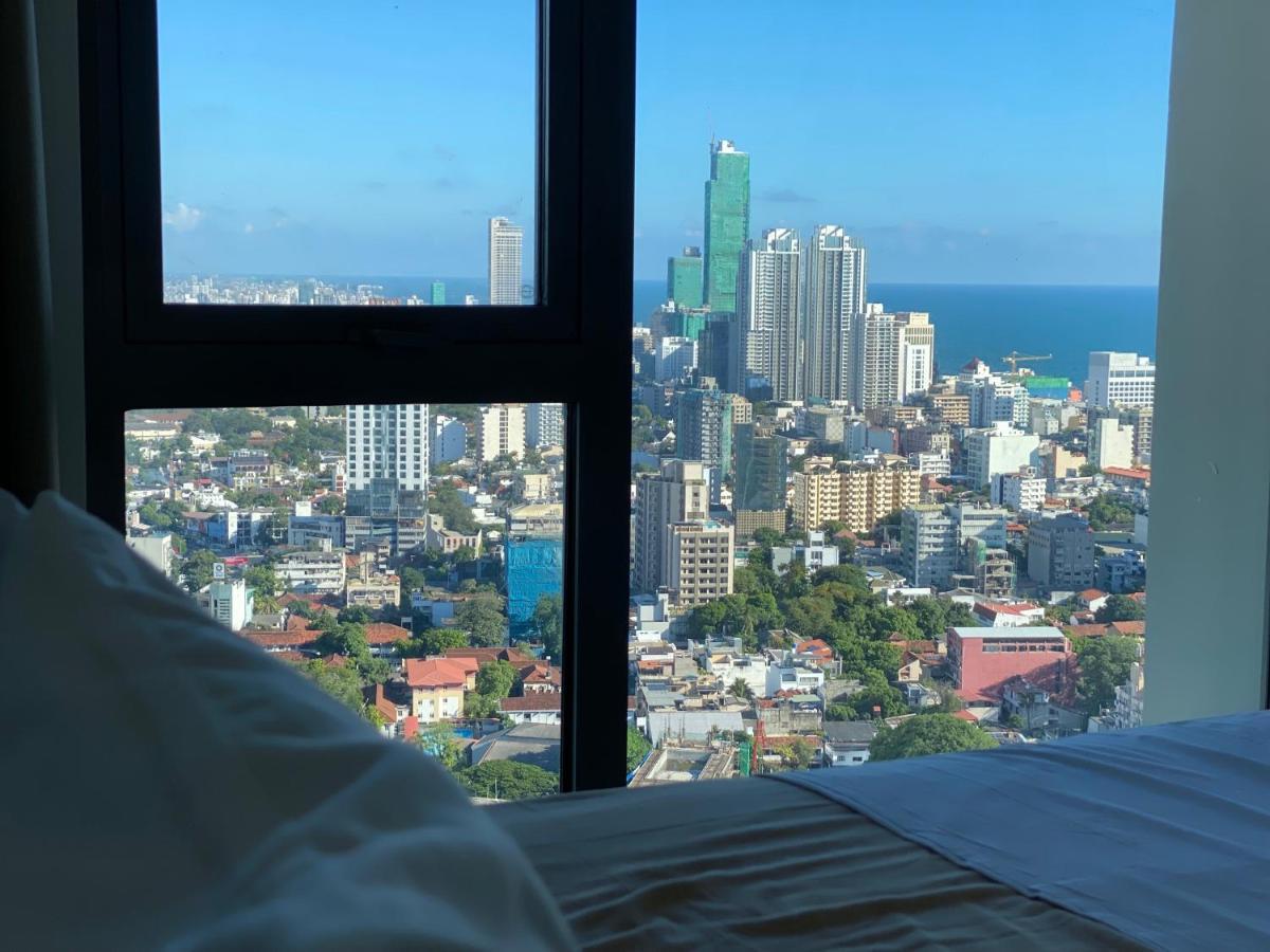 Altair Colombo - View, Location, Ultra Luxury! Apartment Luaran gambar